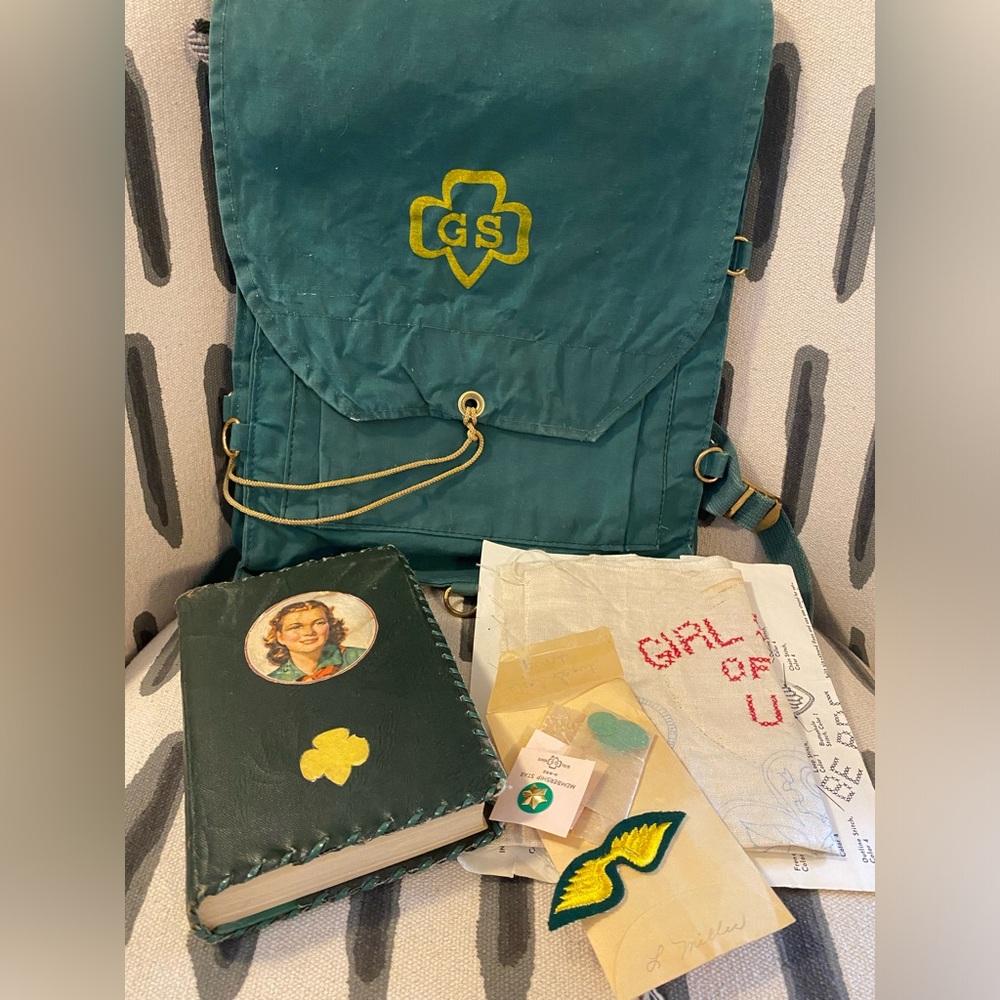 Vintage Girl Scout lot including rare Ruck Sack